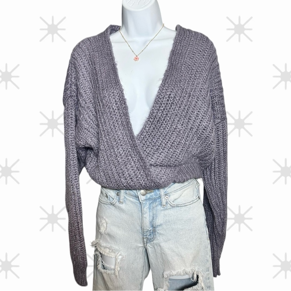 Forever 21 Size Medium Chunky Knit Wrap Sweater Purple Deep V Neck Cozy Winter